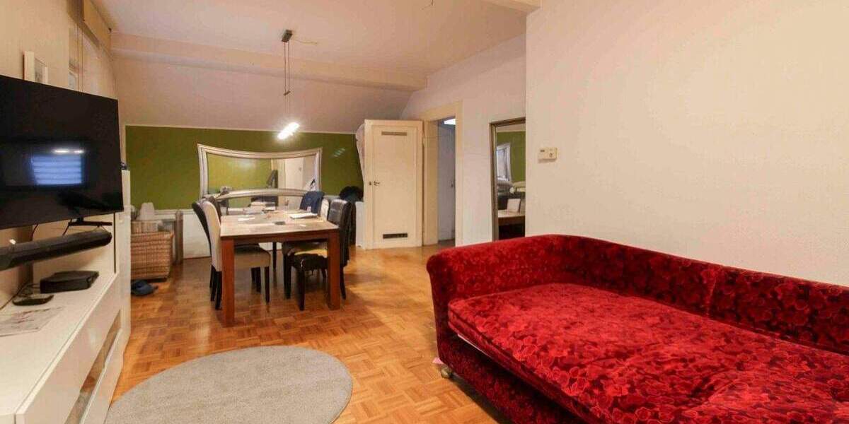 Mehrfamilienhaus, Wohnhaus Bochum Laer - 6 Zimmer, 211 m&sup2;, 349.000&euro; | Angebot:24974879