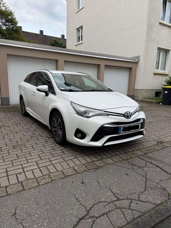 Avensis