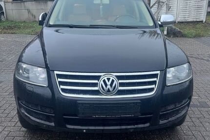VW Touareg 263.000 km 3.200 &euro; Dorsten 46286