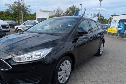 Ford Focus 58.512 km 9.499 &euro; Essen 45326