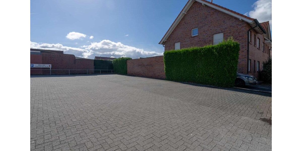 Moderne ca. 89 m² große Bürofläche in verkehrsgünstiger Lage von Südkirchen zimmer