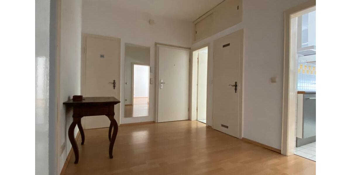 Erdgeschoßwohnung Essen Huttrop - 3 Zimmer, 87 m&sup2;, 325.000&euro; | Angebot:26357751