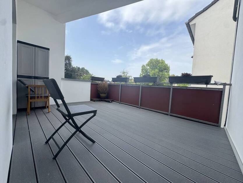 Lichtdurchflutetes Zuhause mit großzügiger Dachterrasse! Ab Sofort!