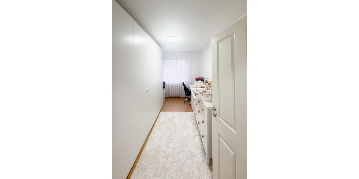 Etagenwohnung Bochum Höntrop - 4.5 Zimmer, 83 m&sup2;, 189.000&euro; | Angebot:24753431