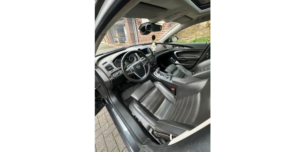 Opel Insignia 275.000 km 4.450 &euro; Bochum 44866