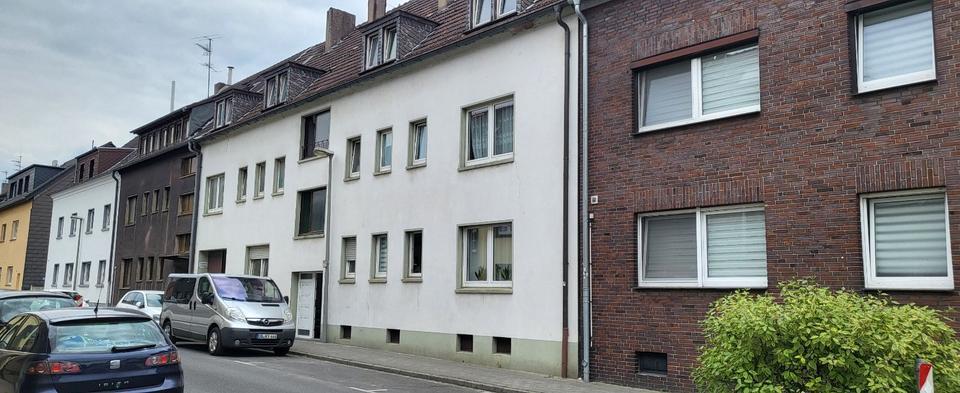 2-Zimmer Erdgeschosswohnung zimmer