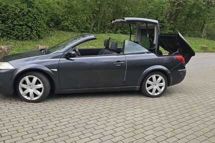 Renault Megane 208.000 km 2.350 &euro; Dortmund 44339