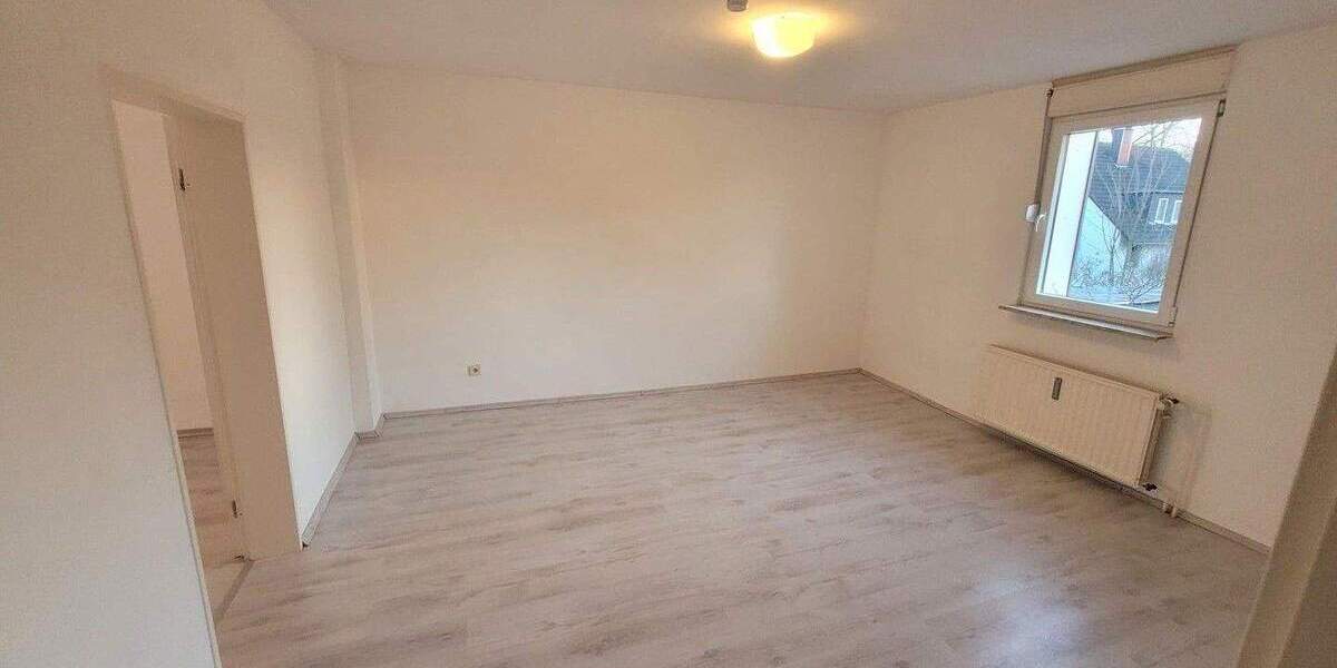 Etagenwohnung Bochum Hofstede - 3 Zimmer, 88 m&sup2;, 765&euro; | Angebot:24843790