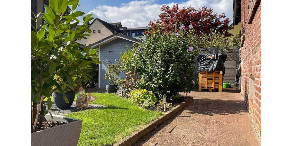 Mehrfamilienhaus, Wohnhaus Bochum Dahlhausen - 4 Zimmer, 94 m&sup2;, 249.000&euro; | Angebot:24450876