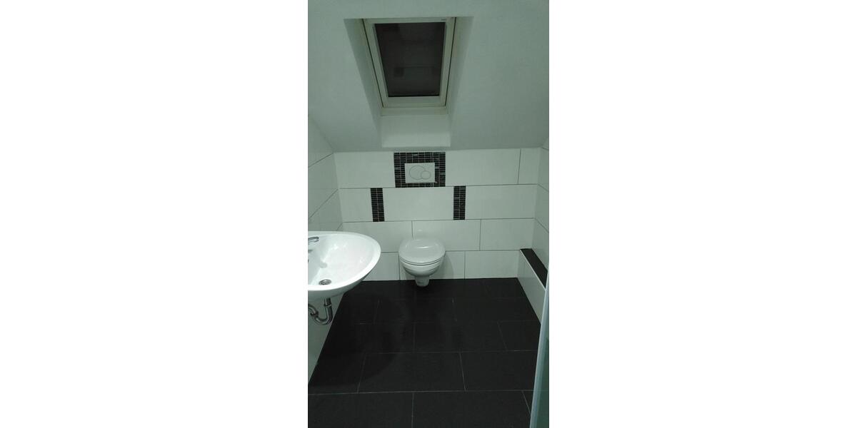 Dachgeschoßwohnung Bottrop - 1 Zimmer, 60 m&sup2;, 500&euro; | Angebot:24513772