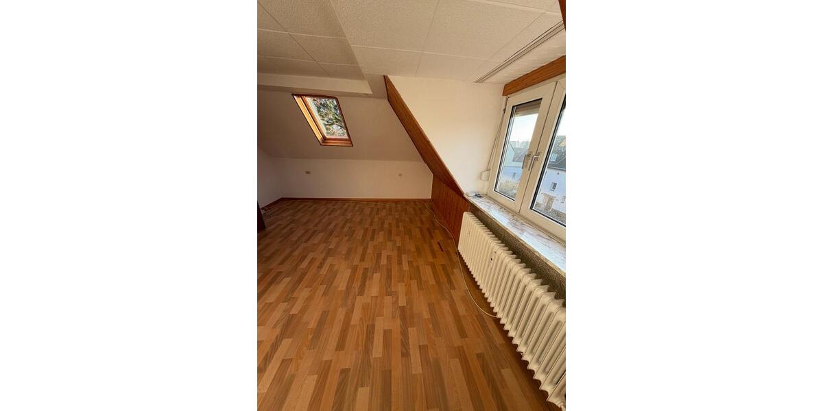 Dachgeschoßwohnung Bochum Eppendorf - 2 Zimmer, 55 m&sup2;, 565&euro; | Angebot:24741291