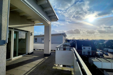 Wohnen mit Flair! Licht und Leben bietet diese Penthouse Wohnung 4.5 zimmer