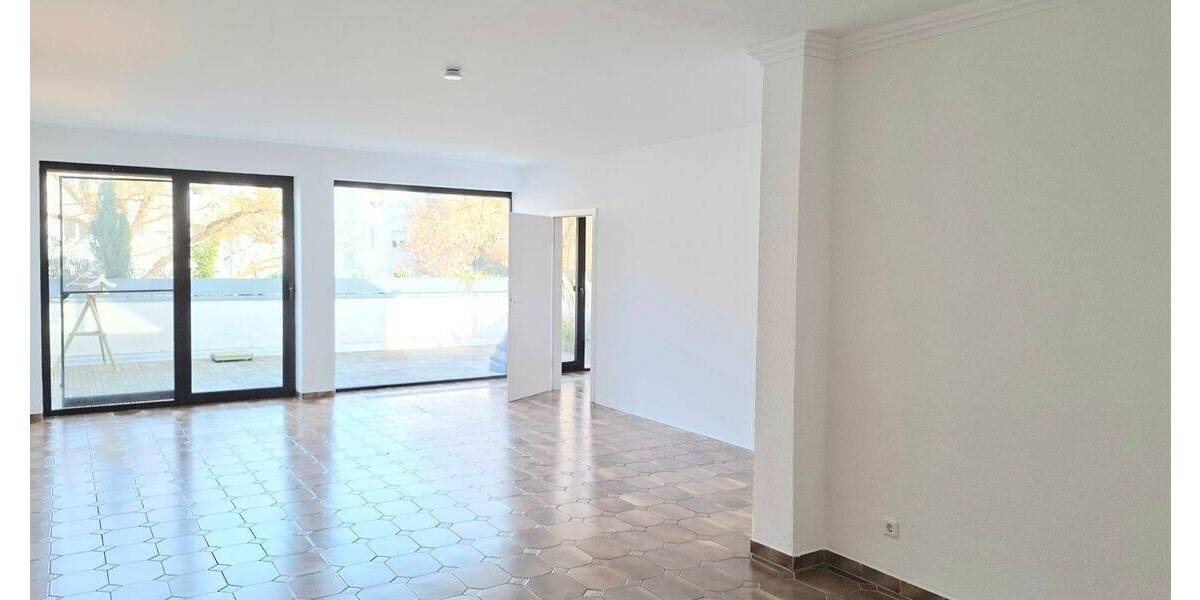 Großzügige Wohnung mit Terrasse in zentraler Lage von Recklinghausen-Süd - Etagenwohnung Recklinghausen Süd | Angebot:26845376