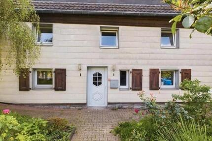 Freistehendes Zweifamilienhaus Provisionsfrei zu verkaufen zimmer