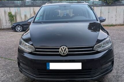 VW Touran 255.000 km 10.900 &euro; Recklinghausen 45665