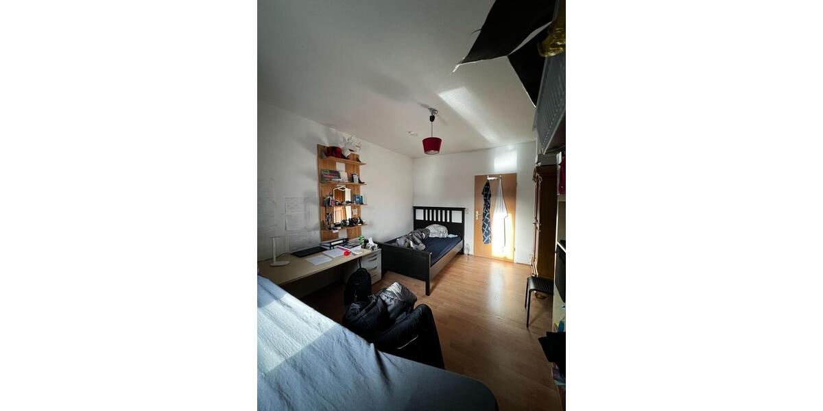 Etagenwohnung Bochum Wiemelhausen - 2 Zimmer, 80 m&sup2;, 550&euro; | Angebot:25216057