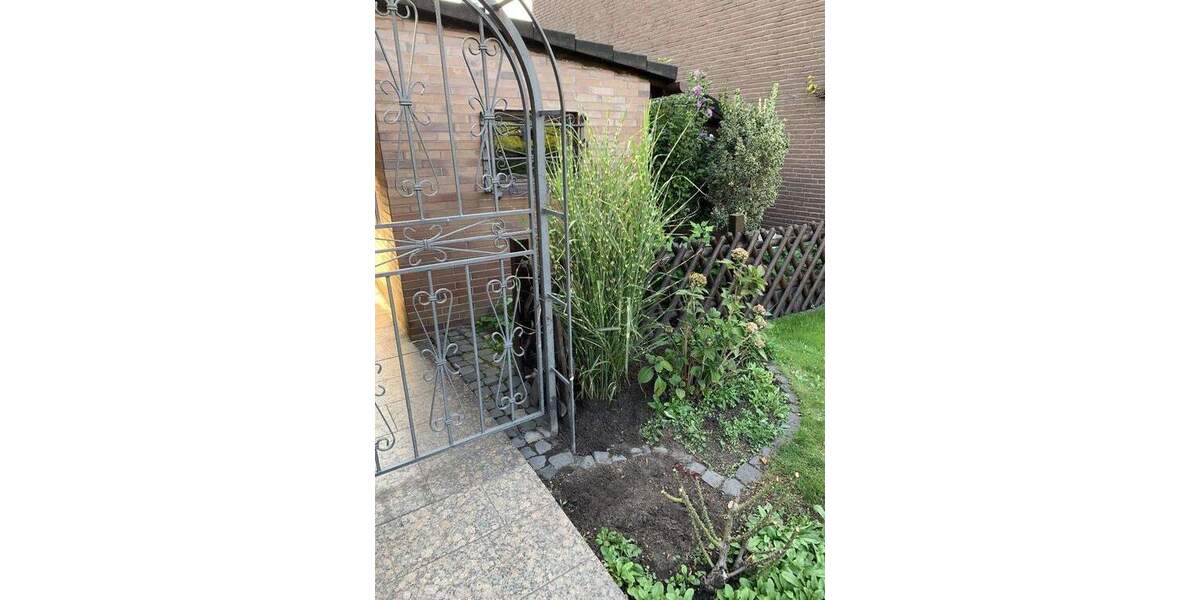 Reihenendhaus Essen Schonnebeck - 5 Zimmer, 145 m&sup2;, 419.000&euro; | Angebot:24389397