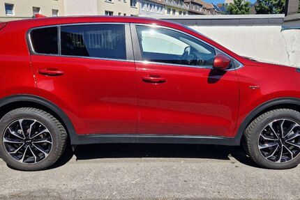 Kia Sportage 21.000 km 17.987 &euro; Gelsenkirchen 45881