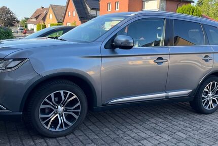 Mitsubishi Outlander 133.000 km 15.400 &euro; Selm 59379