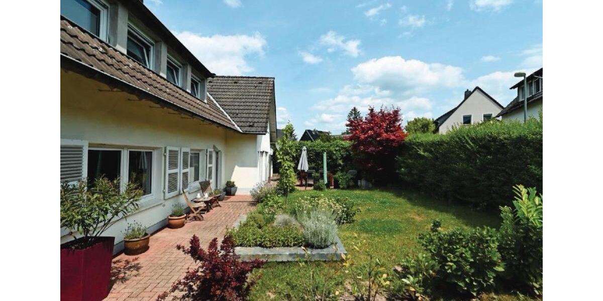 Einfamilienhaus Essen Stadtbezirk IX - 6.5 Zimmer, 195 m&sup2;, 645.000&euro; | Angebot:26869606