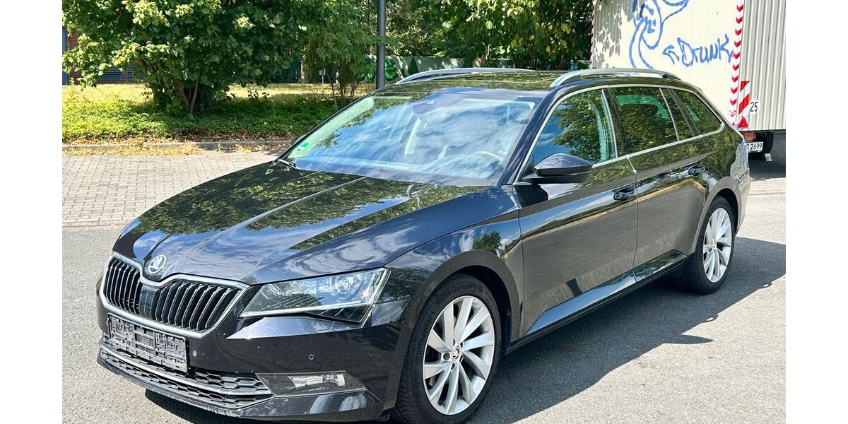 Skoda Superb 100.000 km 18.900 &euro; Gelsenkirchen 45889