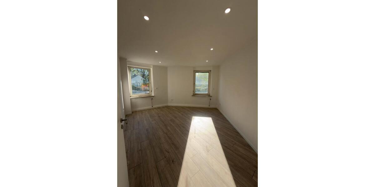Erdgeschoßwohnung Waltrop - 4 Zimmer, 111 m&sup2;, 1.110&euro; | Angebot:26256367