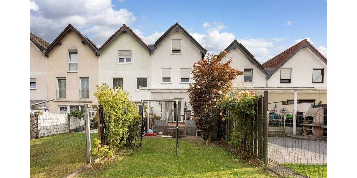Energetisch gut modernisiertes Reihenmittelhaus mit Garten, Stellplatz, Wallbox und Photovoltaik 5 zimmer