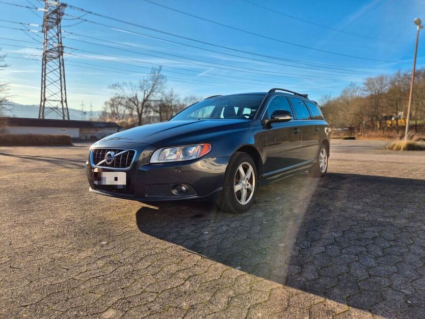 V70