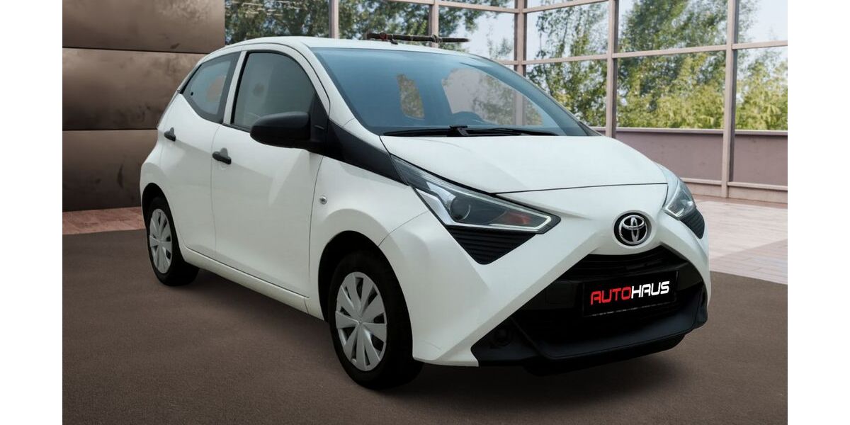 Toyota Aygo (X) 42.417 km 9.990 &euro; Datteln 45711