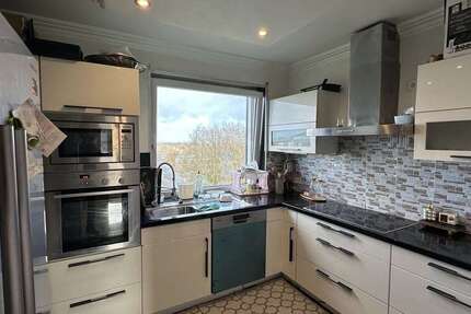 Wohnung zum Kaufen in Gelsenkirchen 179.000 € 130 m² 5 zimmer