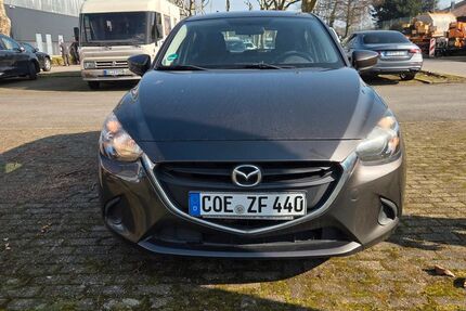 Mazda 2 195.896 km 5.700 &euro; Dortmund 44369