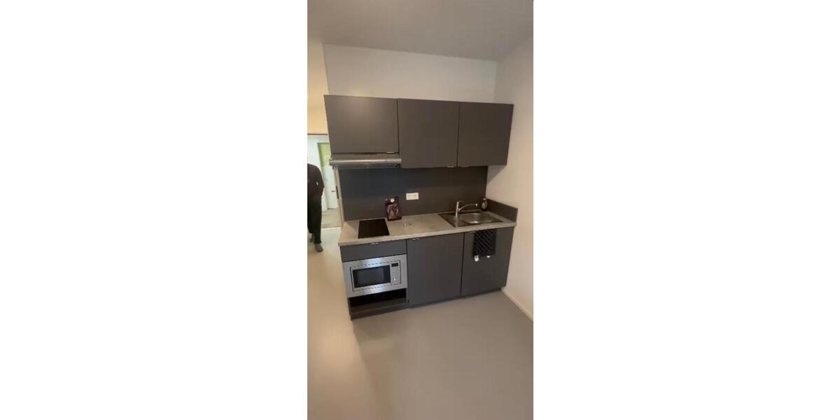 Etagenwohnung Essen Stadtkern - 1 Zimmer, 24 m&sup2;, 775&euro; | Angebot:26254901