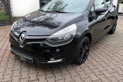 Renault Clio 42.367 km 7.699 &euro; Gelsenkirchen 45884