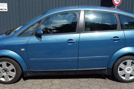 Audi A2