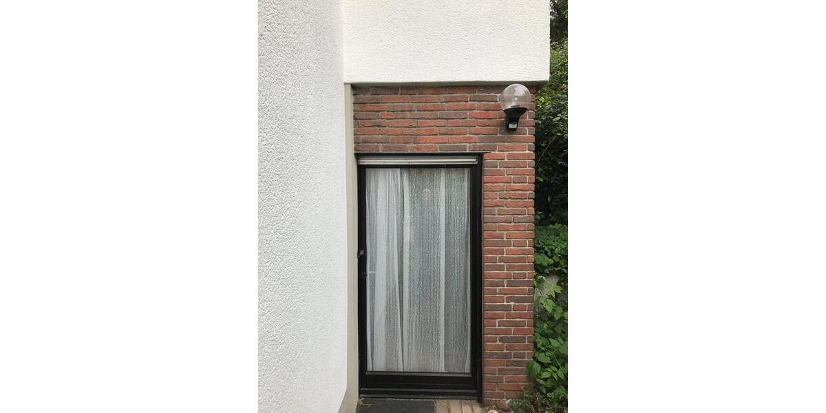 Erdgeschoßwohnung Hattingen Niederbonsfeld - 1 Zimmer, 25 m&sup2;, 300&euro; | Angebot:24663558
