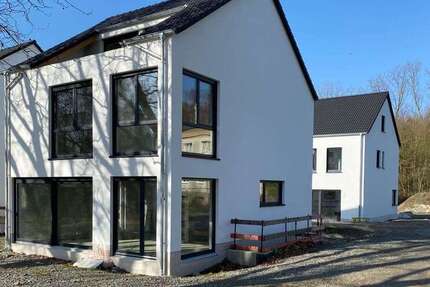 Haus Lünen - 7 Zimmer, 217 m&sup2;, 980.000&euro; | Angebot:25281012