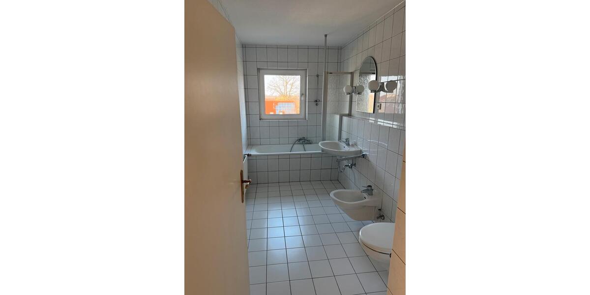 Helle 3-Zimmer-Dachgeschosswohnung in Dülmen – Bahnhofsnähe 3 zimmer