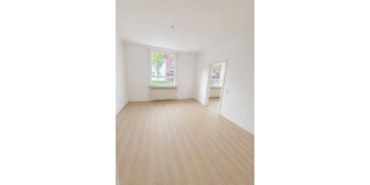Etagenwohnung Recklinghausen Röllinghausen - 4 Zimmer, 108 m&sup2;, 1.100&euro; | Angebot:26809437