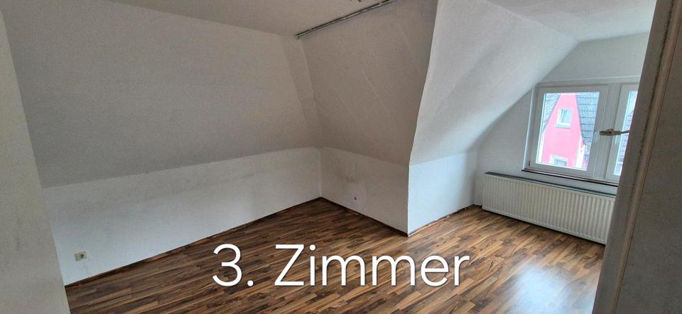 Dachgeschoßwohnung Bochum Günnigfeld - 5 Zimmer, 100 m&sup2;, 781&euro; | Angebot:27547932
