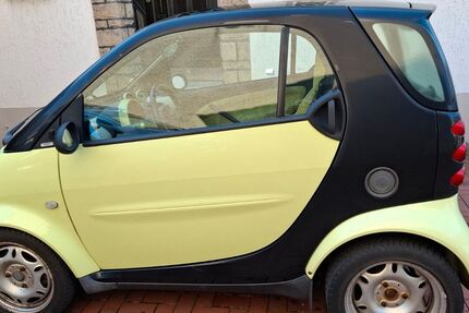 Smart ForTwo 105.000 km 2.900 &euro; Recklinghausen 45659