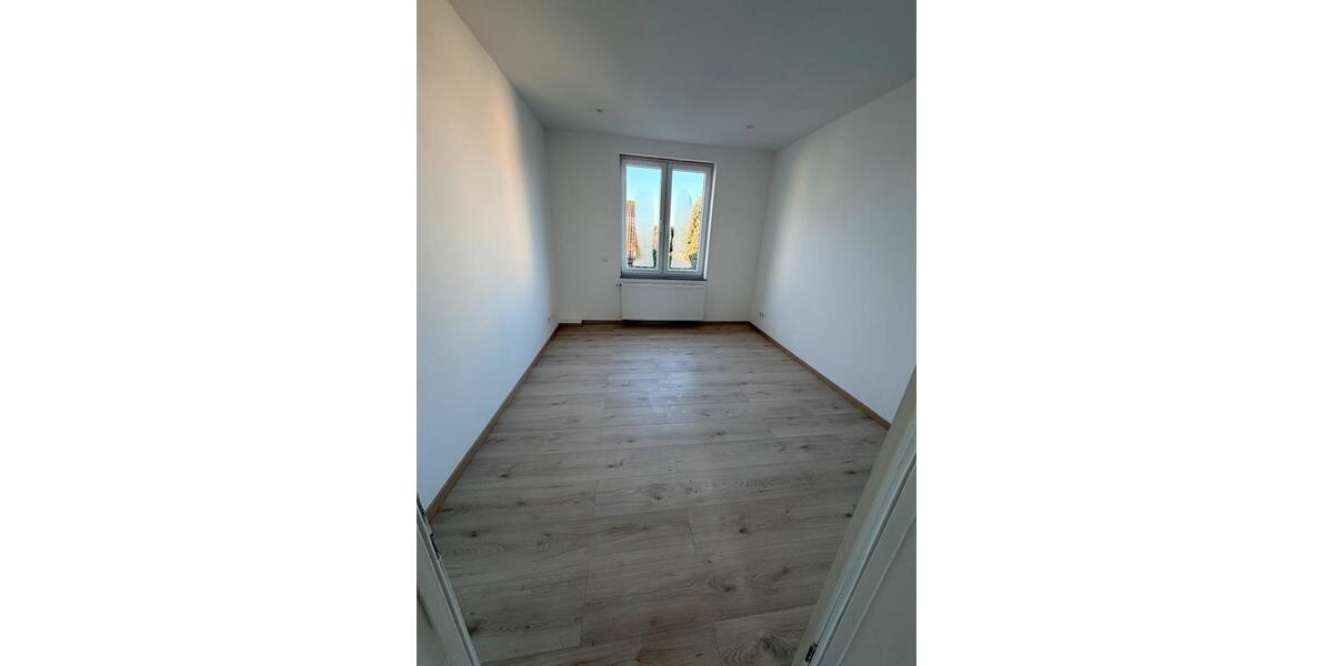Etagenwohnung Dortmund Hörde - 4 Zimmer, 110 m&sup2;, 1.600&euro; | Angebot:24836751