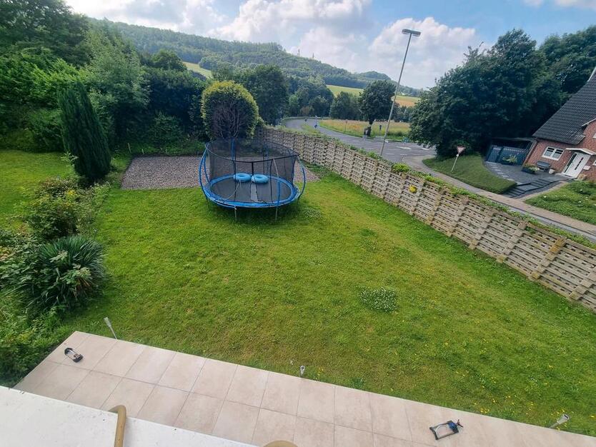 Haus mit Einliegerwohnung, Garage,Blick ins Grüne, Super Lage, zimmer