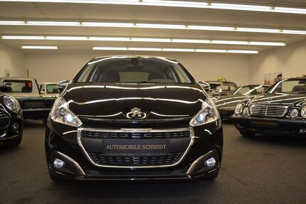 Peugeot 208 100.000 km 9.250 &euro; Mülheim-Speldorf 45478
