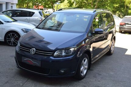 VW Touran 130.000 km 9.990 &euro; Mülheim an der Ruhr 45473