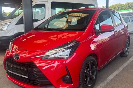 Toyota Yaris 71.000 km 7.990 &euro; Essen 45356