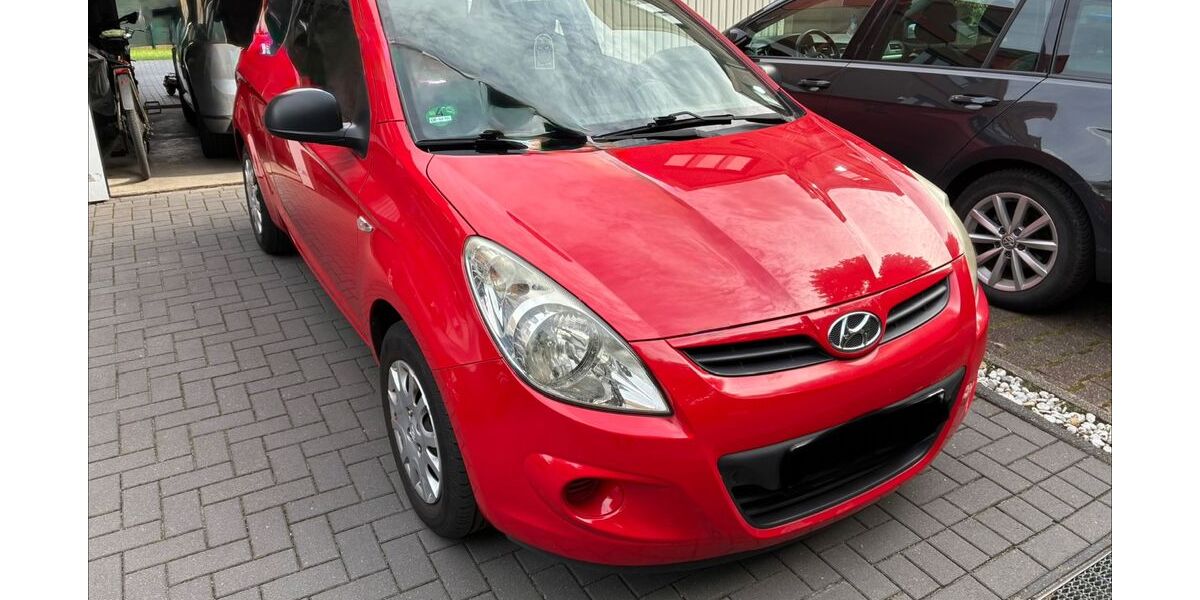Hyundai i20 192.000 km 1.400 &euro; Lünen 44536