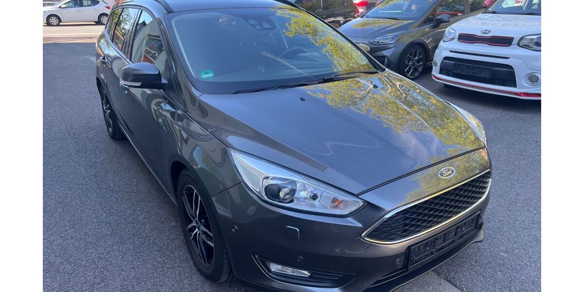 Ford Focus 81.000 km 11.699 &euro; Recklinghausen 45663