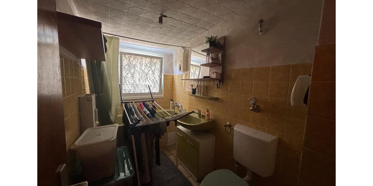 Dachgeschoßwohnung Essen Stadtbezirk VI - 2 Zimmer, 54 m&sup2;, 99.000&euro; | Angebot:27022660