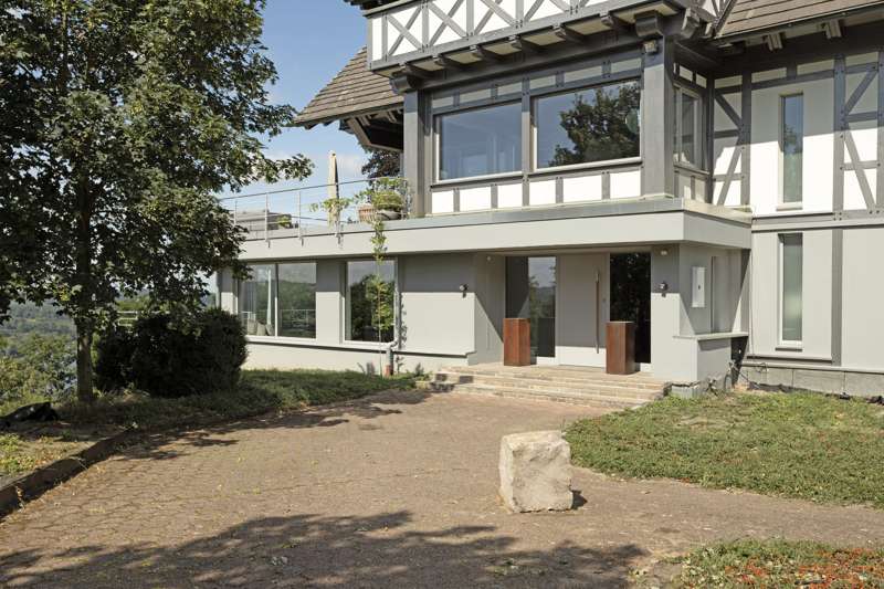 Wohnung zum Mieten in Essen - Stadtwald 3.900 € 330 m² 4 zimmer