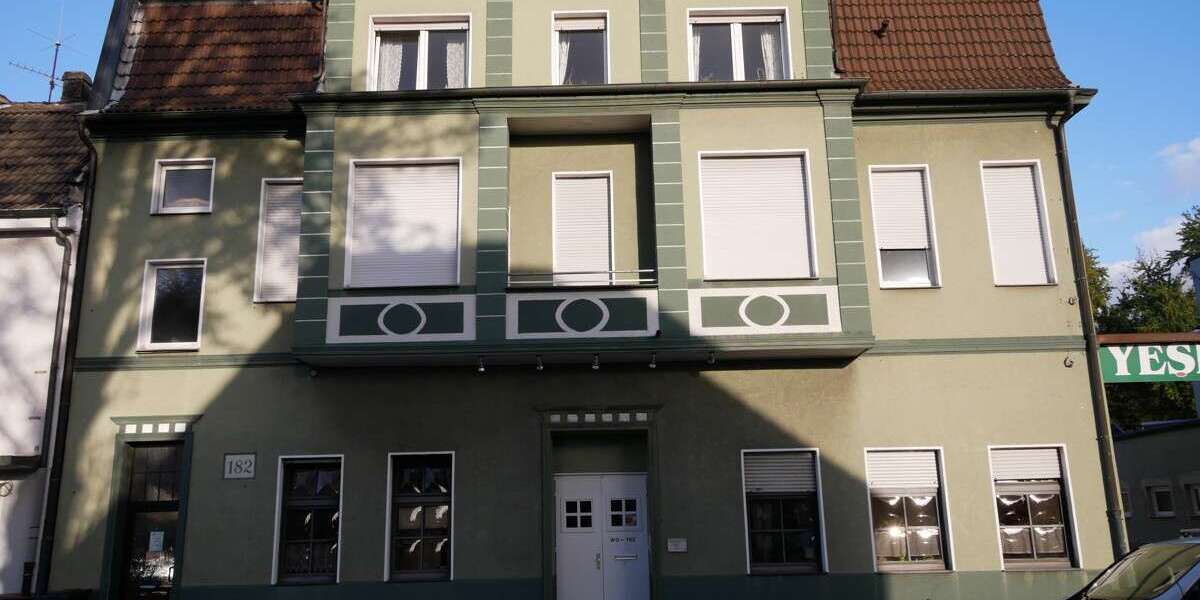 Etagenwohnung Gelsenkirchen Hassel - 3.5 Zimmer, 123 m&sup2;, 660&euro; | Angebot:26394499